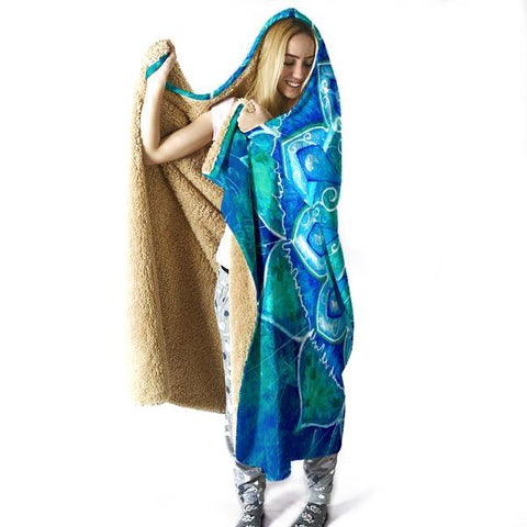 Image of Blue Mandala Hooded Blanket - Blooming Blowers Blue Blanket