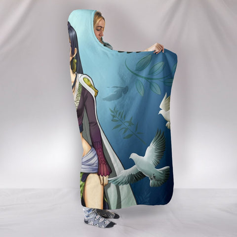 Image of One Piece Boa Hancock Hooded Blanket - White Pigeon Sex Girl Blanket