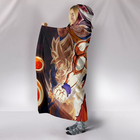 Image of Dragon Ball Goku Hooded Blanket - Outbreak Power Blanket