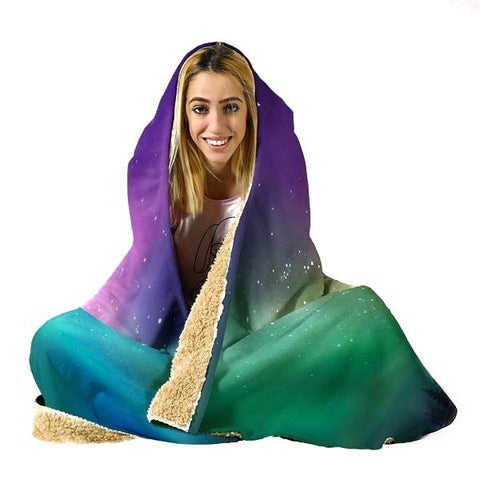 Image of Northern Lights Hooded Blanket - Aurora Cool Blanket